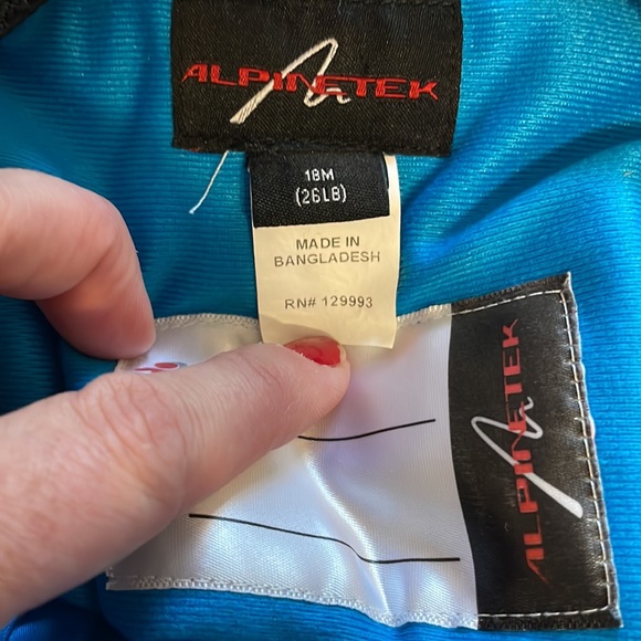 Blue Snow Pants Adjustable Elastic Shoulders, Zipper & Snap closure 18M 26lbs - Picture 8 of 9